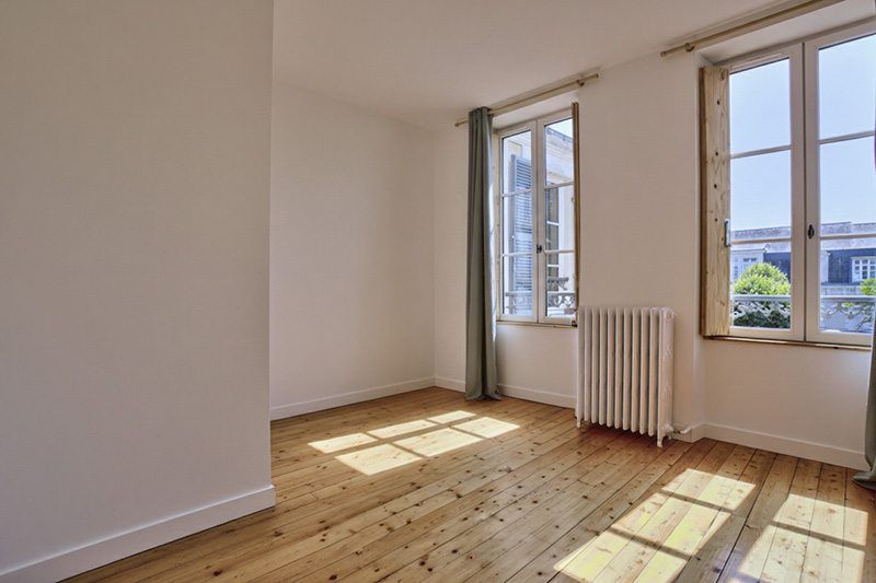 Chambre d'enfant avec retouche